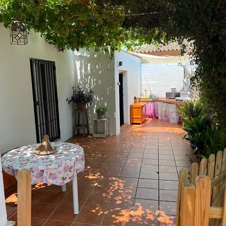 Suite Alhucema Chiclana de la Frontera Exterior photo